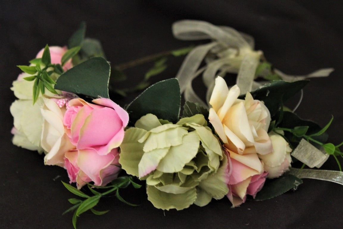 זר לראש ורוד שמנת