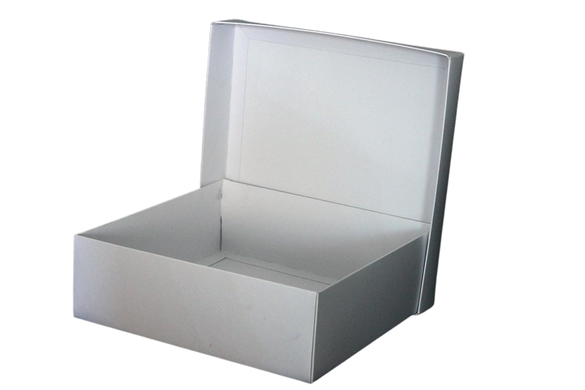 קופסה לבנה מרובעת