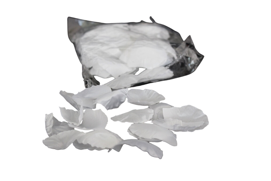 עלי כותרת סינטטים